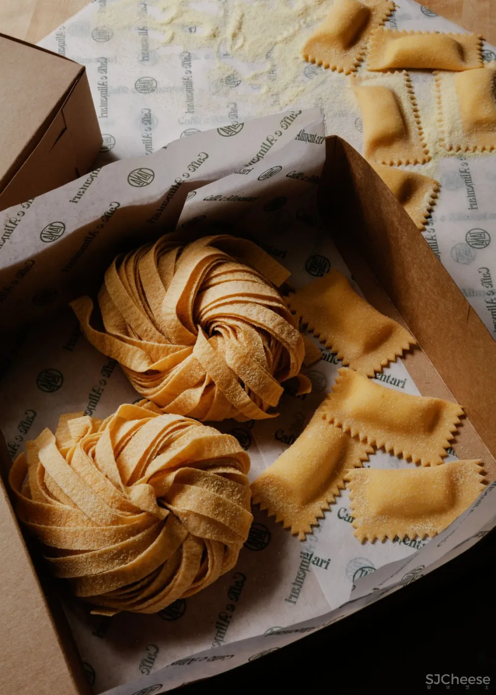 首发 | STE. MARIE ART & DESIGN:加拿大温哥华 LA TANA 咖啡馆