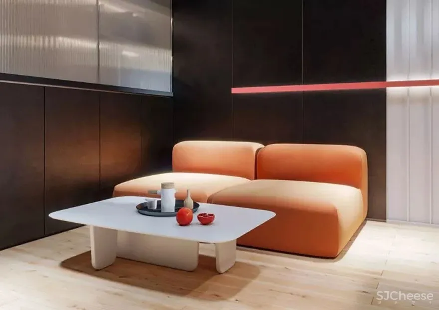 乌克兰Pollio小而精的工作室设计 | Alive Design