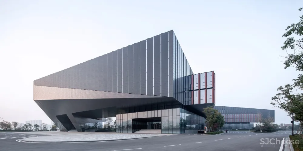 腾讯武汉研发中心 / 栖城设计