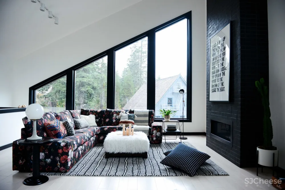 高山上的Noir小屋,俄勒冈 / Casework + Keystone Architecture 首