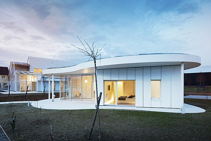 KONEKTI 2+1住宅 / Bruno Rollet Architecte