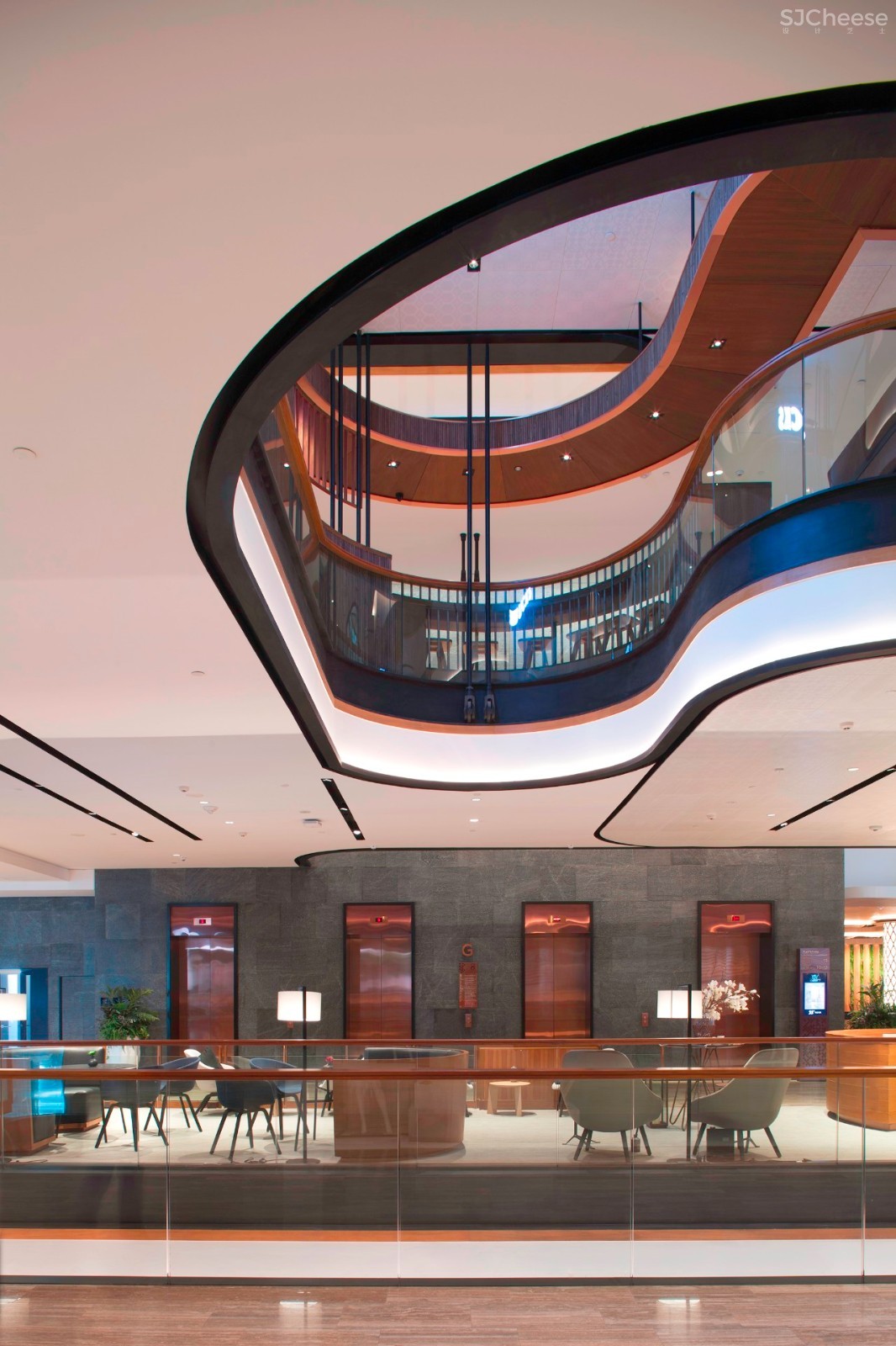 办公融合商业新形态的地标之作•曼谷Gaysorn II