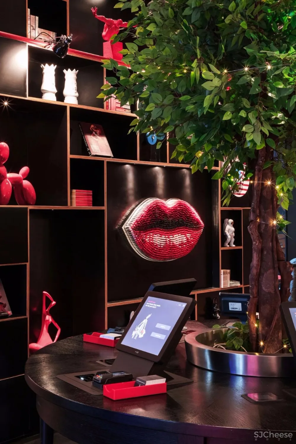 新作 | 全球最潮设计酒店Citizen M 来了,满满的艺术感,惊艳上海 首