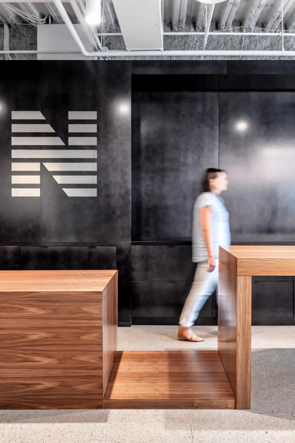 美国全球商业房地产公司办公室 | Studio BV