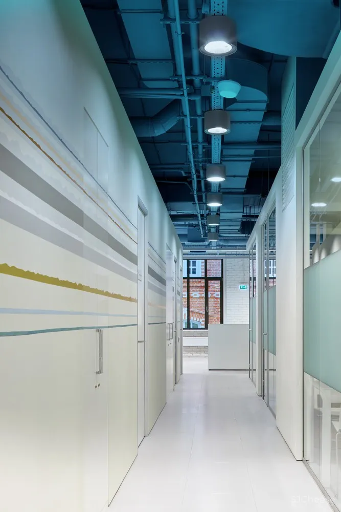 新作 | VOX Architects 俄罗斯渐变天空蓝办公空间