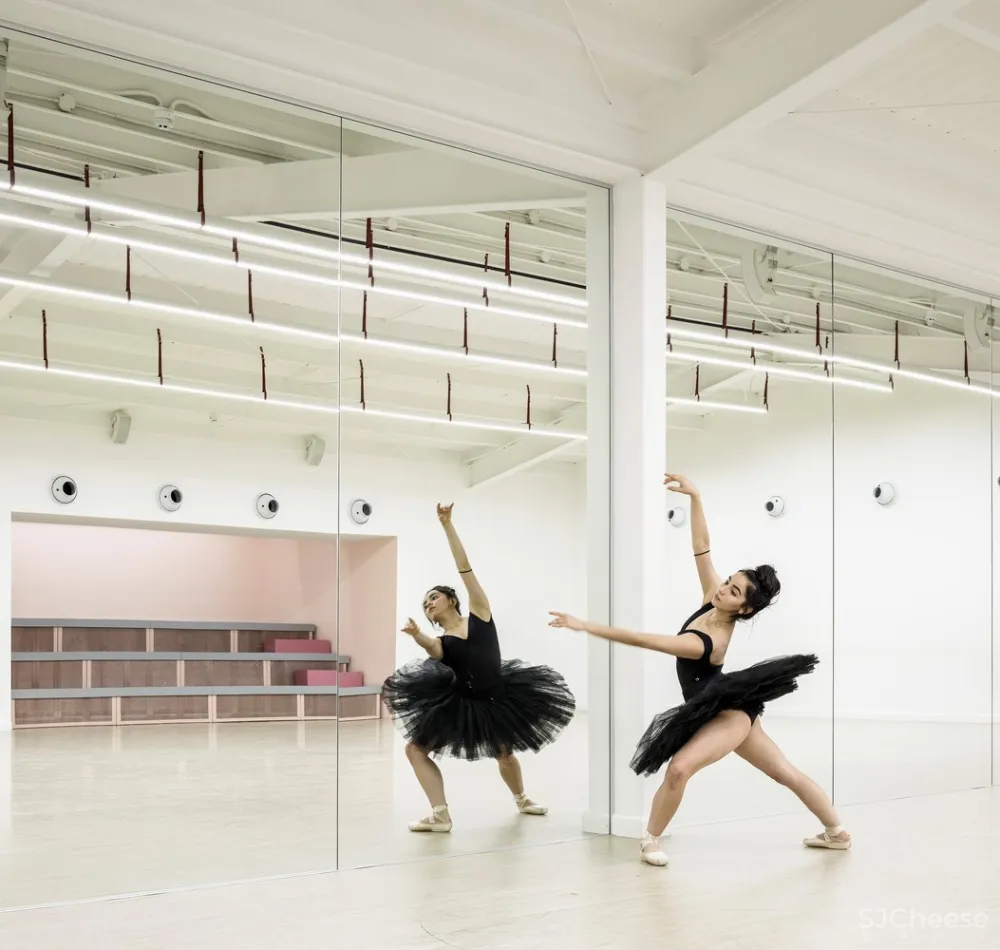 STEPS Dance Academy / SKETCH