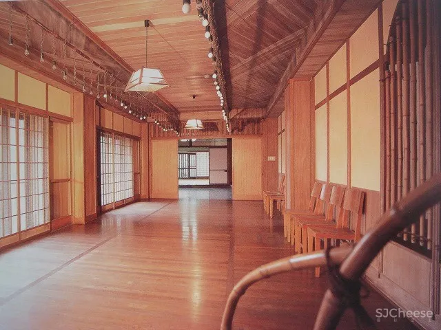 安藤忠雄,坂茂、隈研吾设计的温泉酒店,冷峻的外表却是有温度的设计