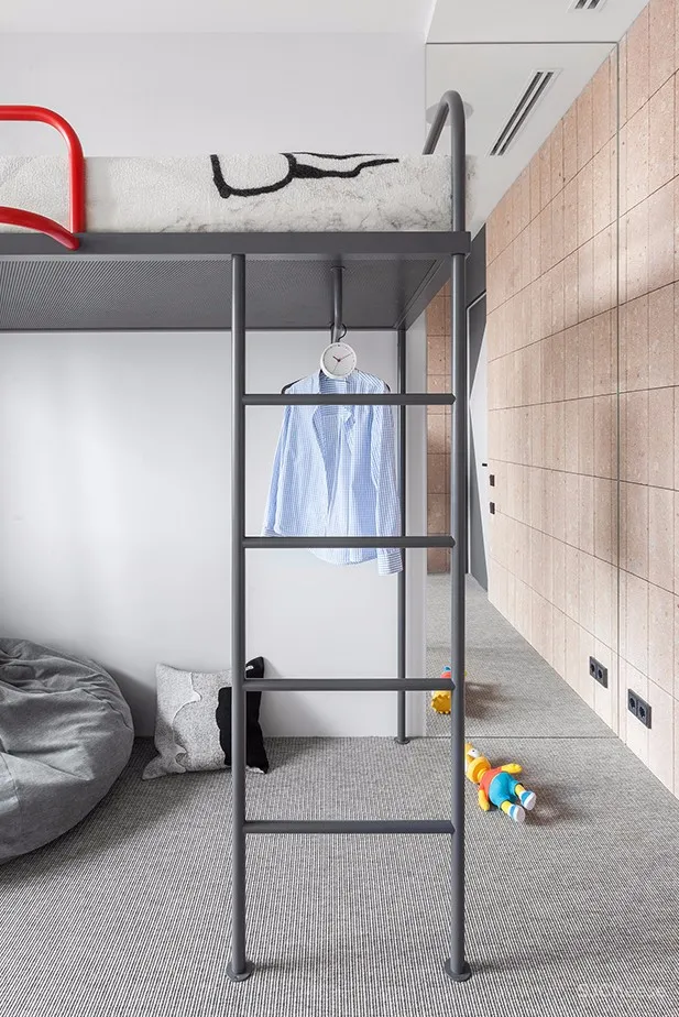 90㎡ 时尚彩色公寓丨家就该这样充满活力 首