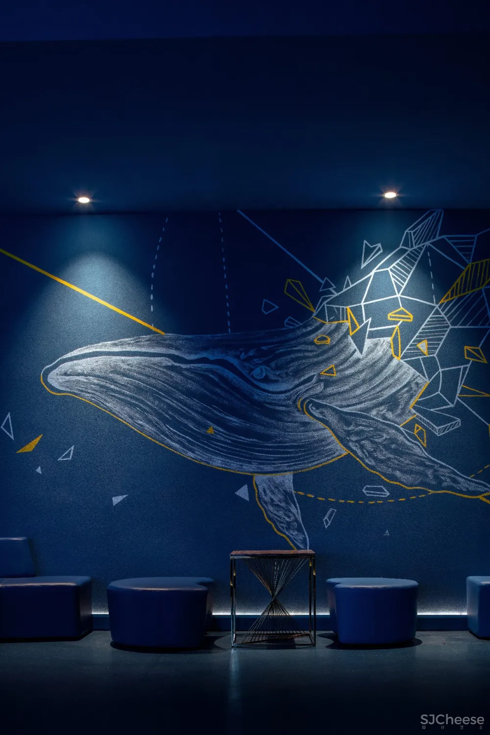 有一个蓝盈盈的梦境等着你,今晚一起去电影院做梦吗?