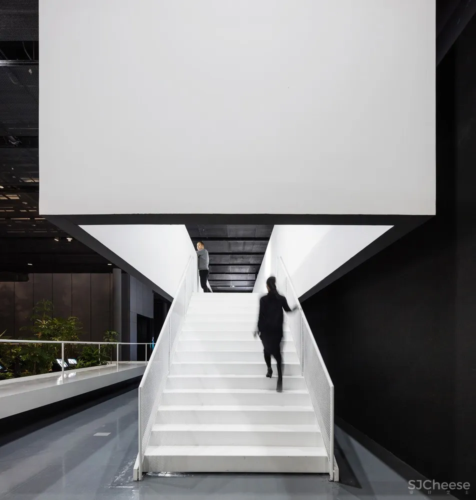 N H D M Architects | 白南准艺术中心翻新 首