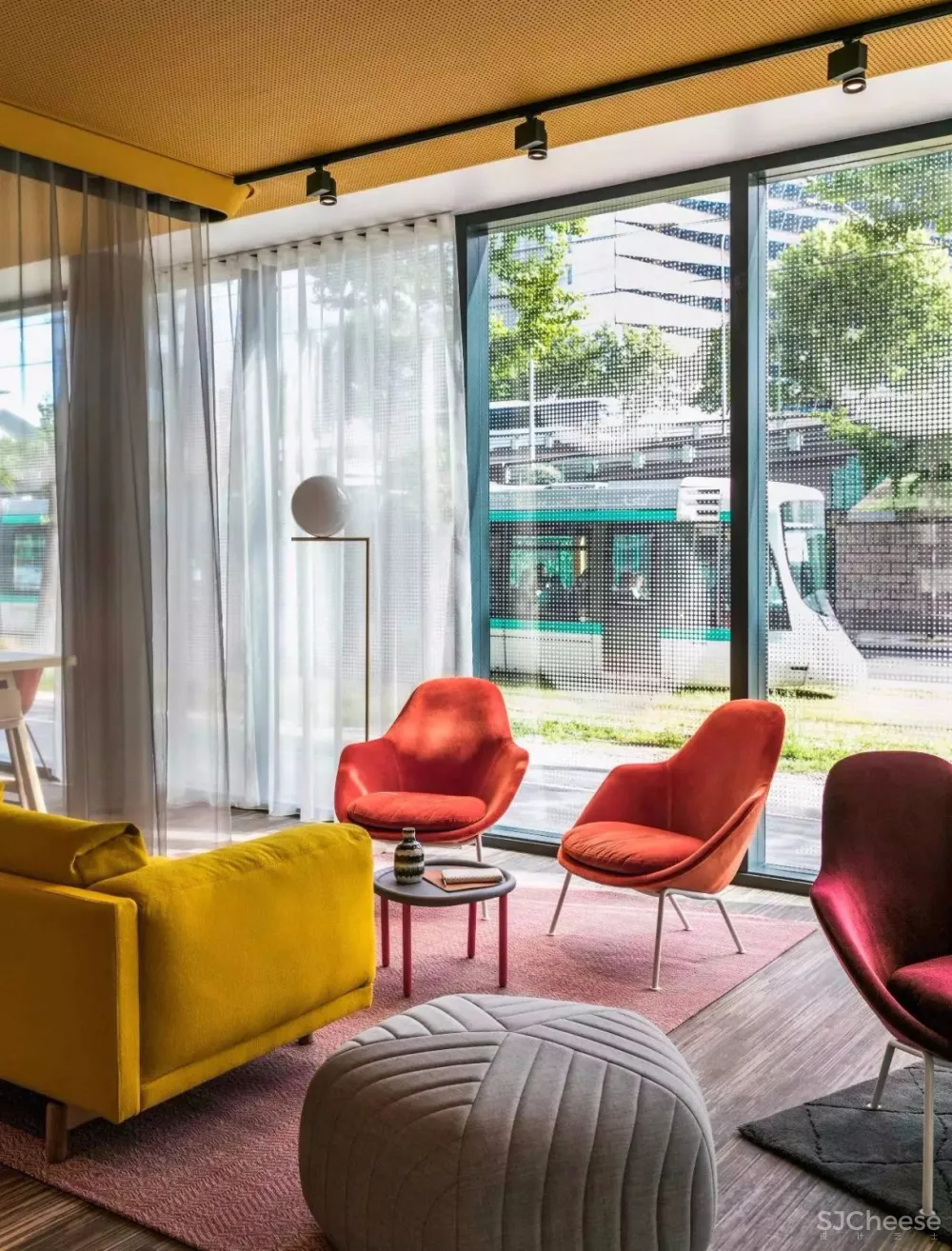 巴黎凡尔赛门酒店设计 | Patrick Norguet