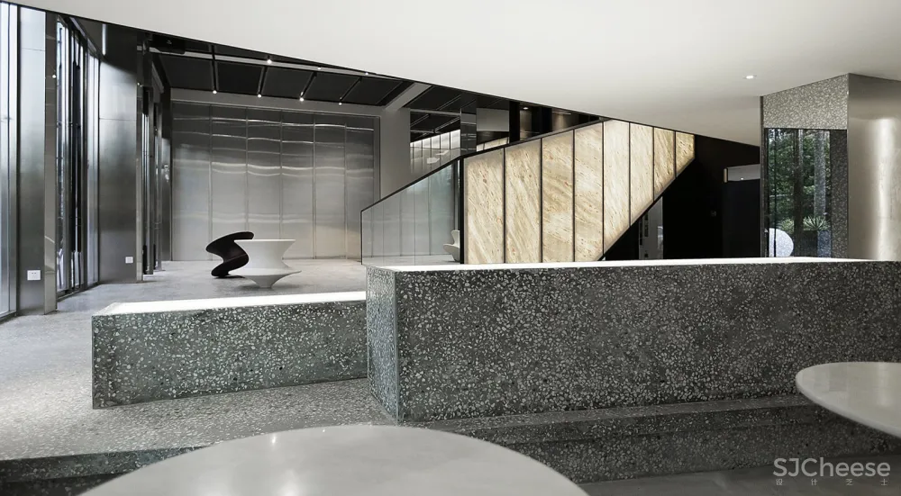 素质传播 | 杭州 维卡博造型商学院 首