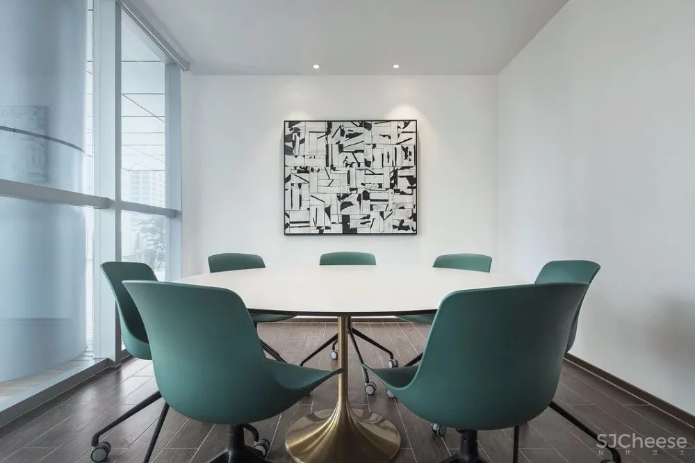 新作 | 轻盈灰,纯粹又时尚的高级格调 首