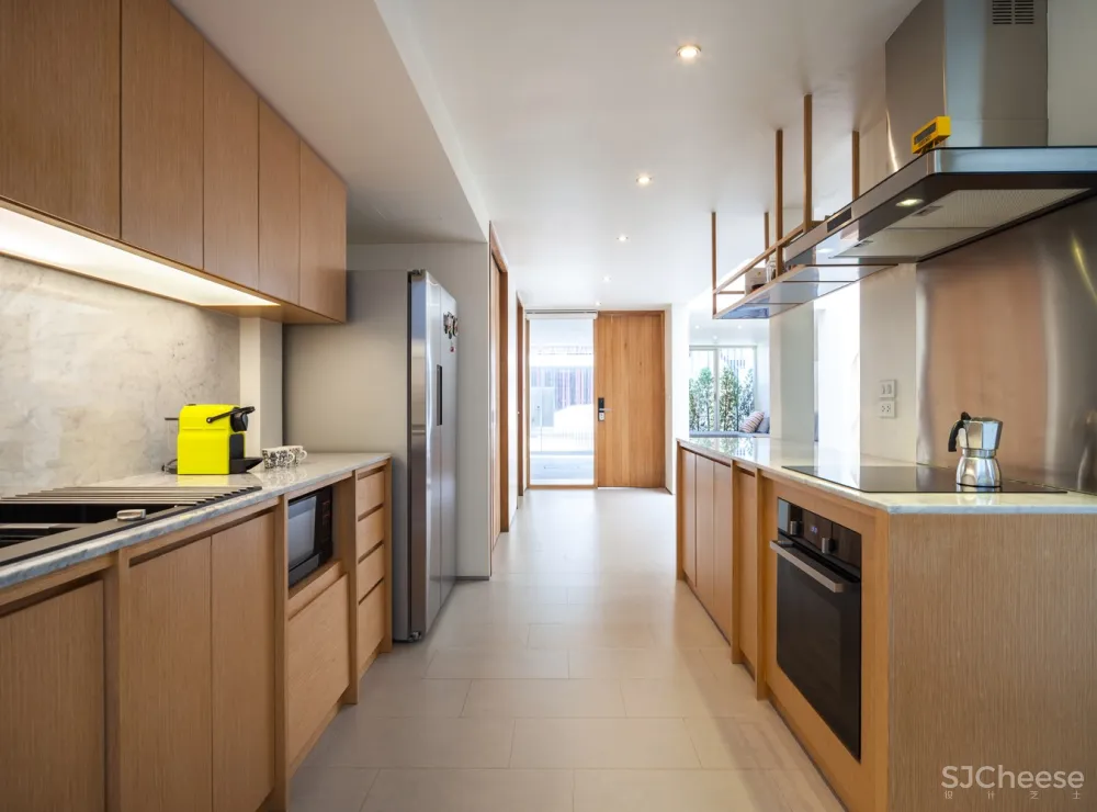 Black Pencils Studio | 泰国轻空间改造公寓