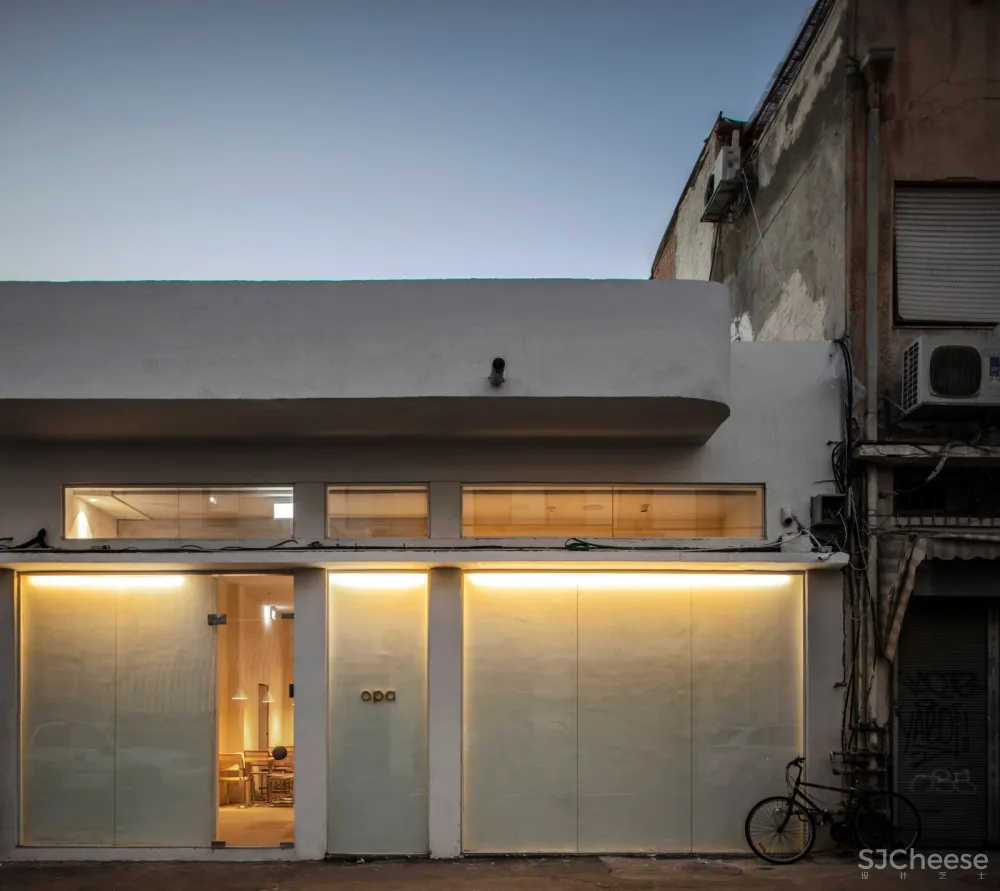 vers Kadouri新作 | 简单宁静的素食餐厅 首