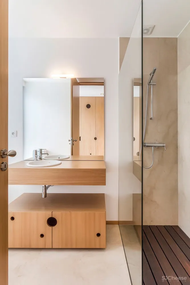 FCC Arquitectura | 葡萄牙拥有大地形区域的别墅 Campo das Paulas