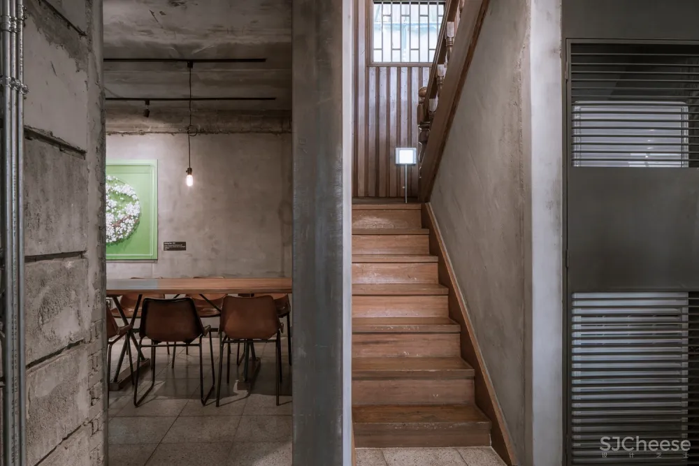 韩国仁川 LAS COFFEE / TEMP 首