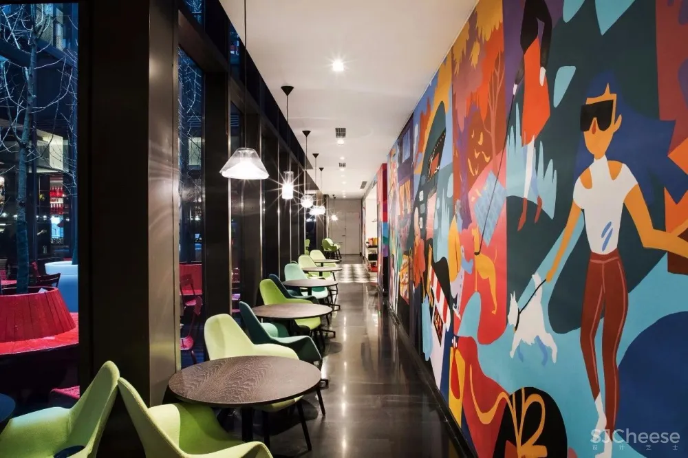 新作 | 全球最潮设计酒店Citizen M 来了,满满的艺术感,惊艳上海 首