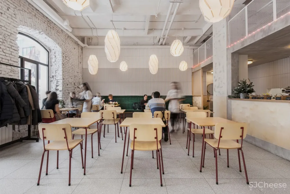 ZROBYM architects | 白俄罗斯 Let it be面包店