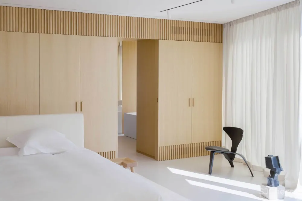 首发 | DO Architects 立陶宛米色调雅致公寓