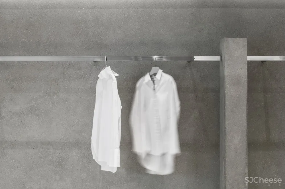 首发 | LABOTORY 里次斯基的建构主义表达: 韩国 The Ilma 服装品牌旗舰店