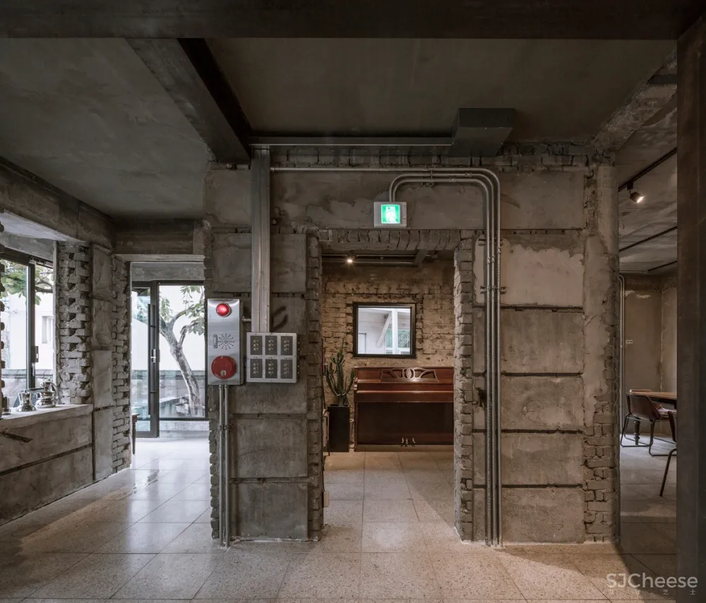 韩国仁川 LAS COFFEE / TEMP 首