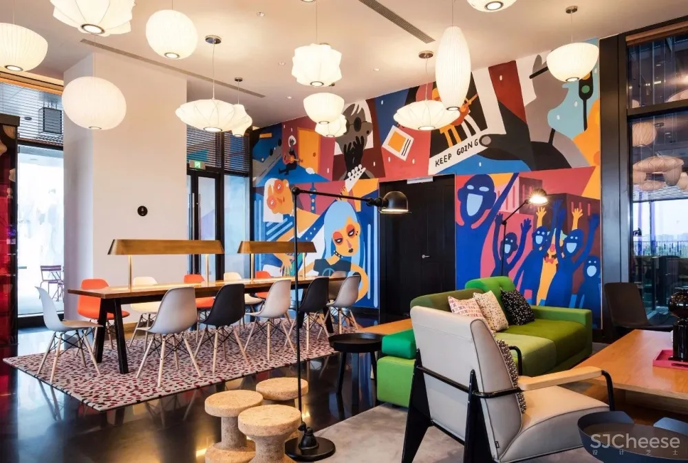 新作 | 全球最潮设计酒店Citizen M 来了,满满的艺术感,惊艳上海 首