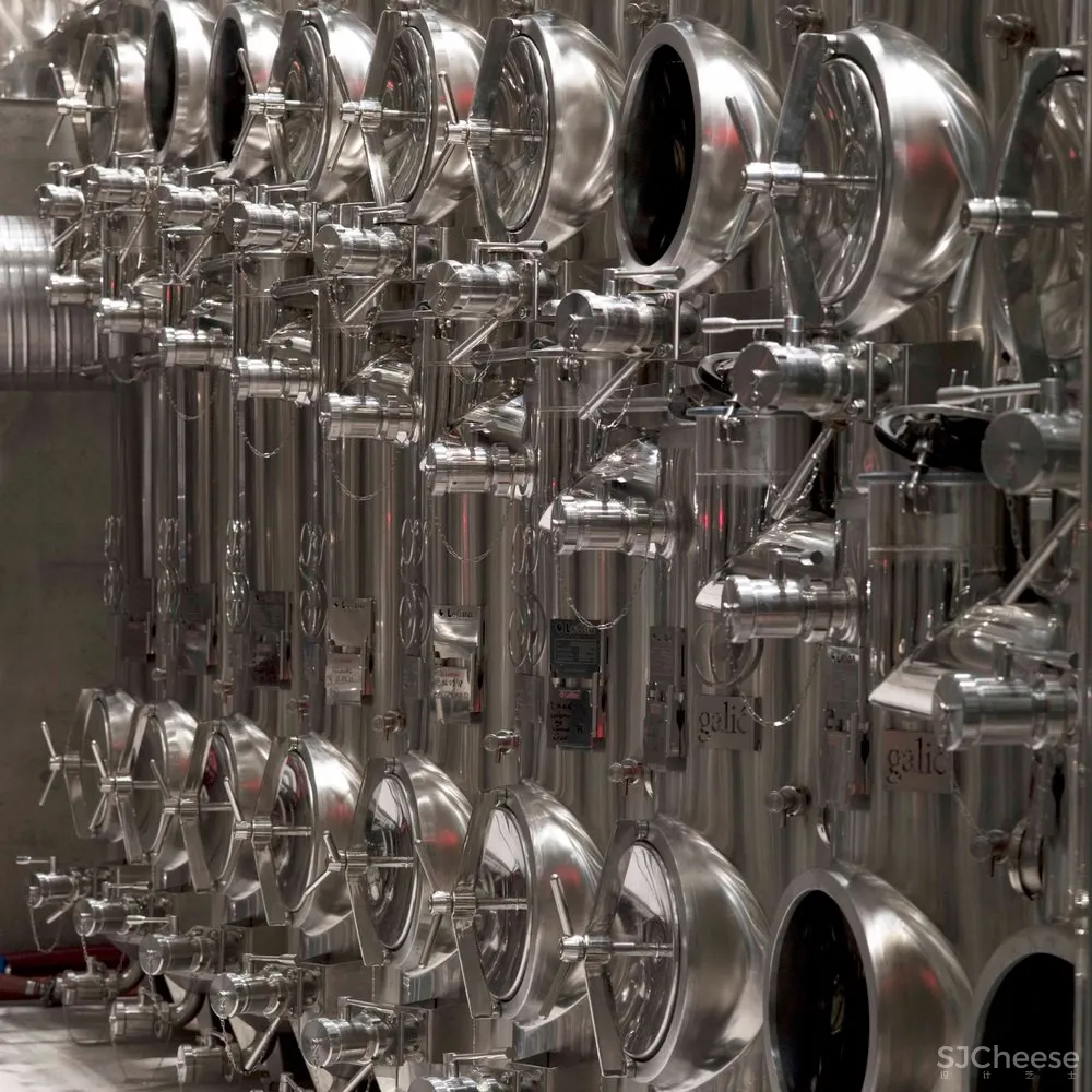 Dva arhitekta | Kutjevo酿酒厂