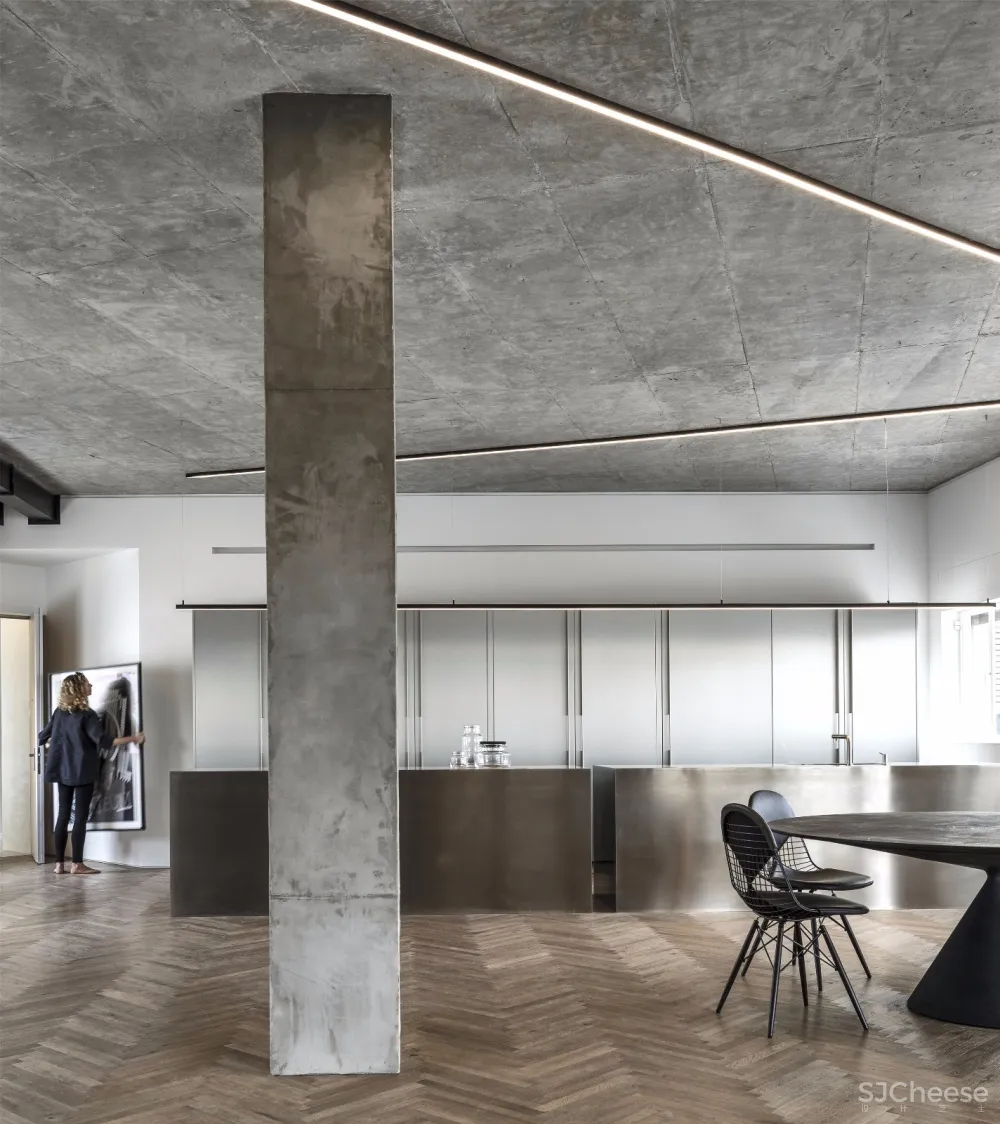 200㎡时尚工业风私人大宅 | Axelrod事务所 首