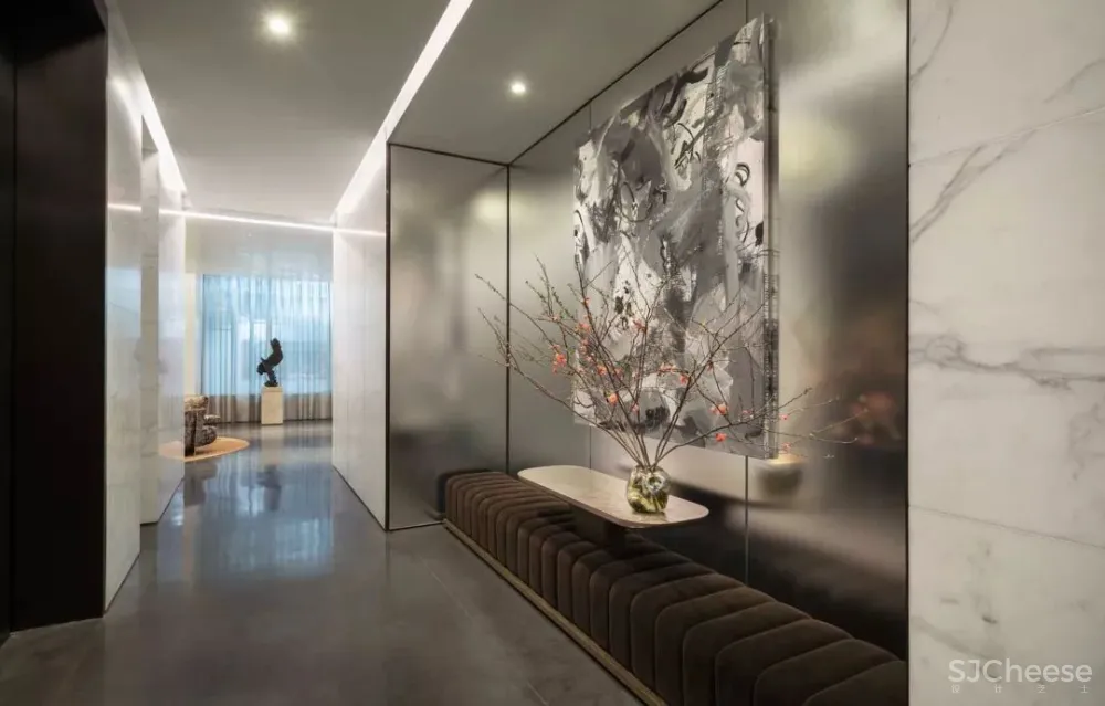 诺曼·福斯特设计最苗条的公寓楼, 样板房走起了简约奢华风!