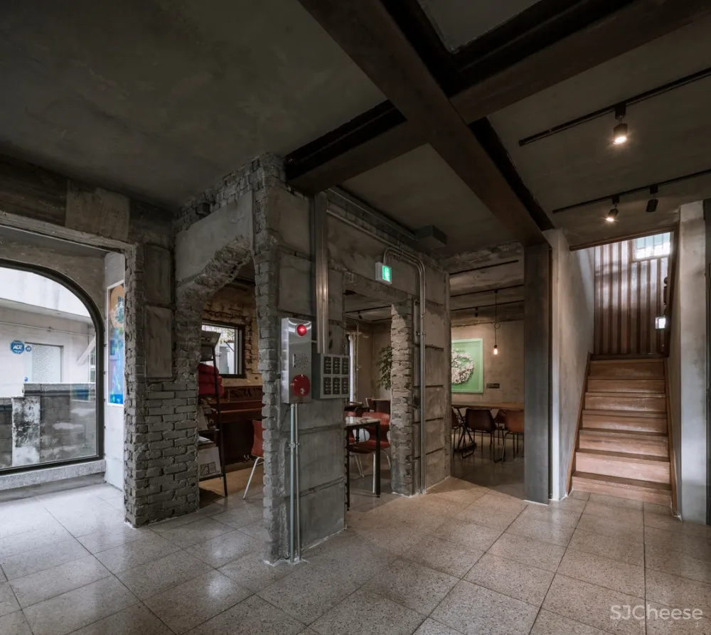 韩国仁川 LAS COFFEE / TEMP 首