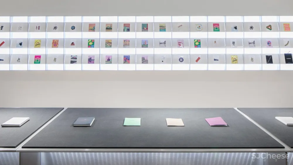 Universal Design Studio | Rimowa柏林首家门店