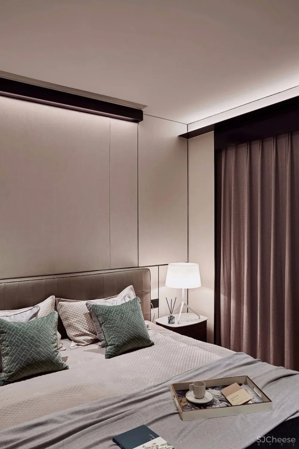 新作 | 深圳万科瑧山府，180m² 香蜜湖畔极简大宅 首