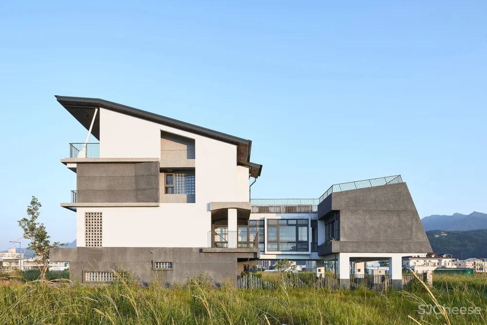 Emerge Architects | 台湾开放式雨声庭院住宅