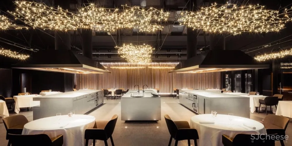 废弃工棚里的顶级米其林餐厅:我们是一家带餐厅的「 厨房 」