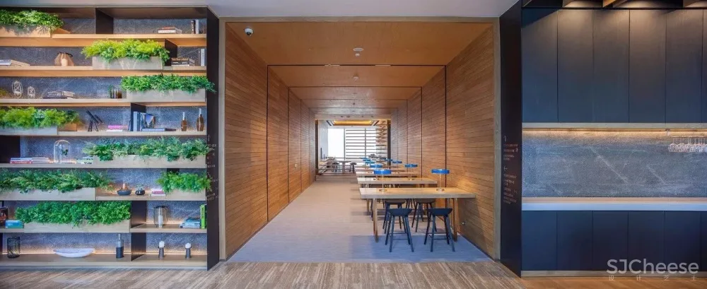 办公融合商业新形态的地标之作•曼谷Gaysorn II