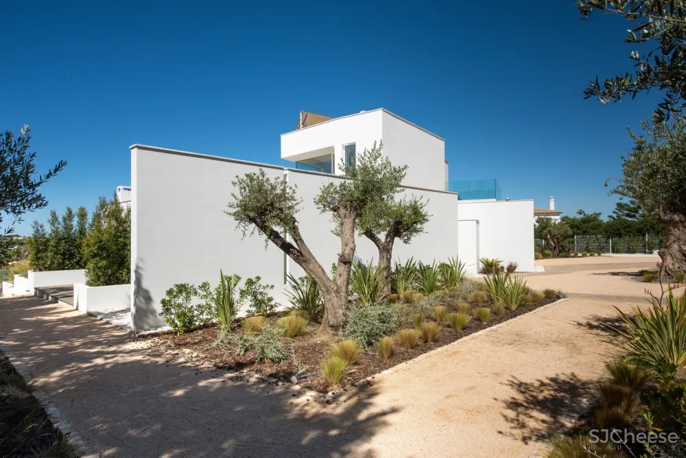 STUDIOARTE | 纯粹的地中海白色住宅 Salicos House