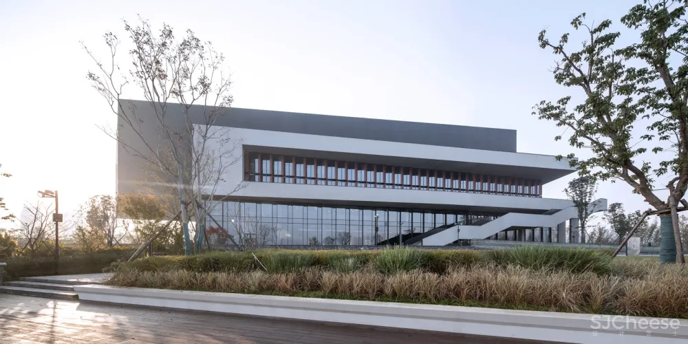 腾讯武汉研发中心 / 栖城设计