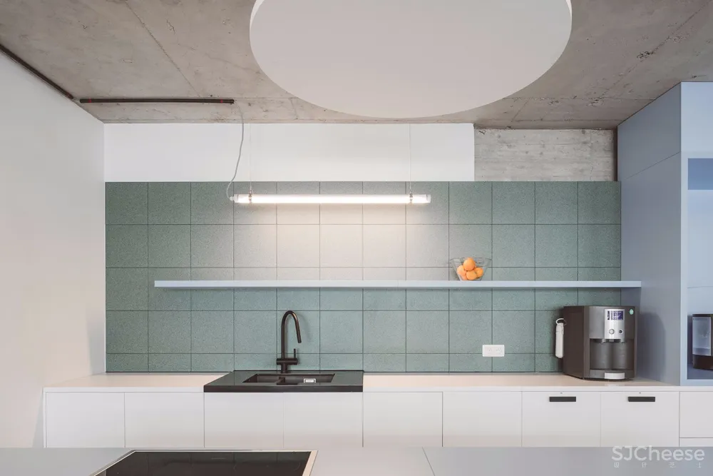 手表品牌Cronos国际办事处 | Philippe Corthout 首