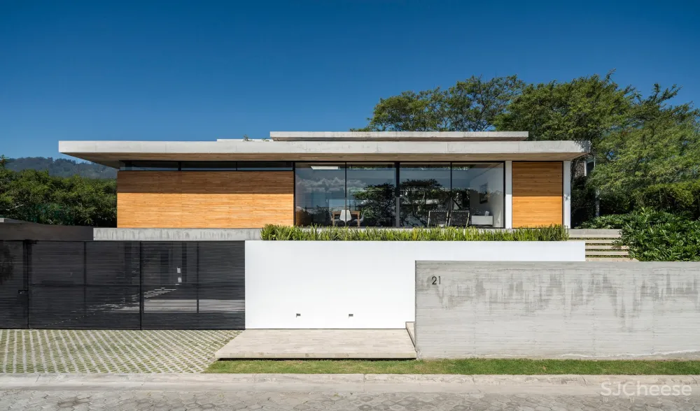 Gabriel Rivera Arquitectos | 森林概念住宅 Tacuri House