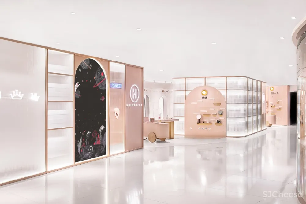 HEYSHOP 新零售集合店,上海 / 斗西设计 首