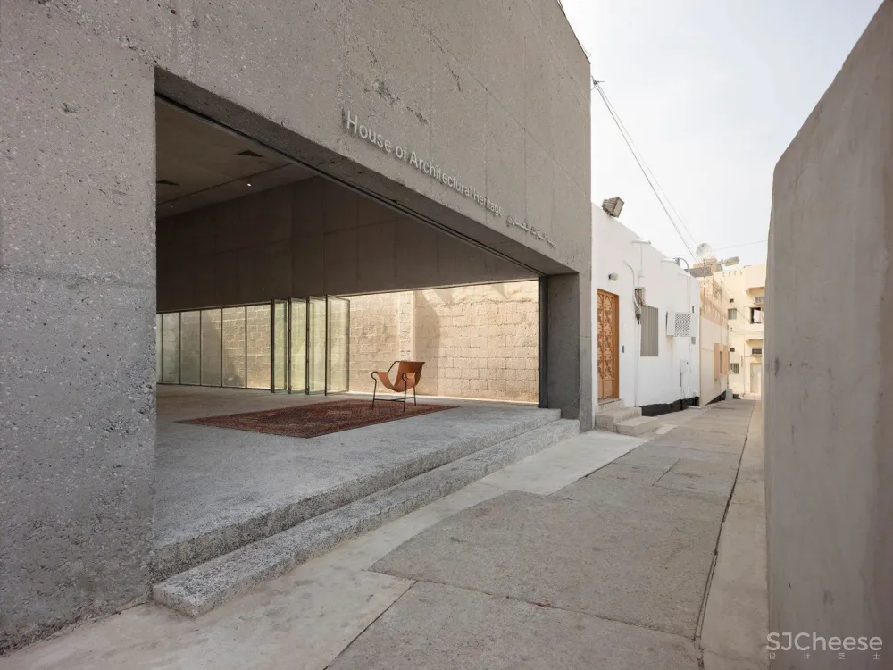 首发 | Leopold Banchini Architects 结构框架展示空间