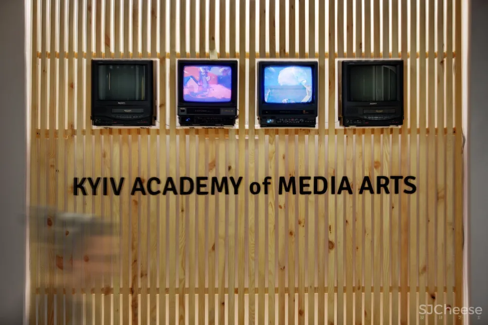 250㎡基辅独一无二的广告学校 | Slava Balbek