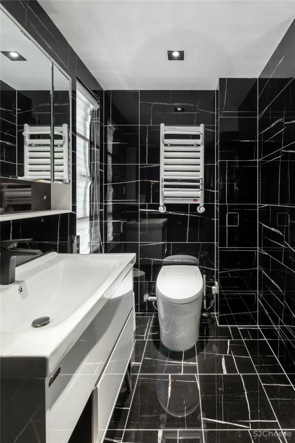 《37℃灰》将简约与高级化为一种低调的奢华 | 一品&囧家 首