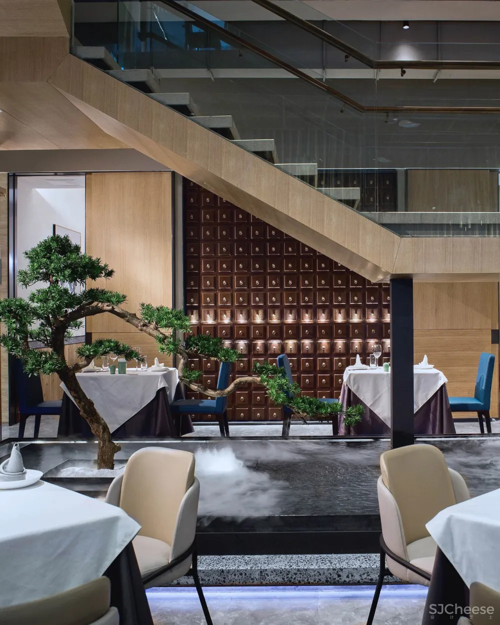 首发 | 吴为:商业餐饮的戏剧化与仪式感——祥云小镇唐廊烤鸭店 首