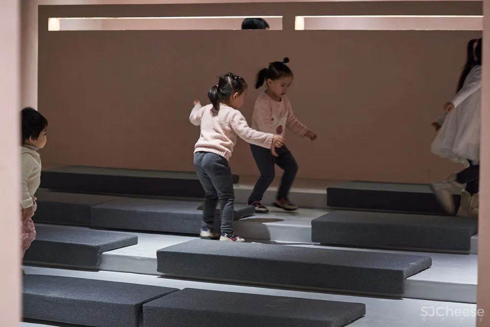 兼建筑 | 北京茶素材·新匠人粉色市集 首