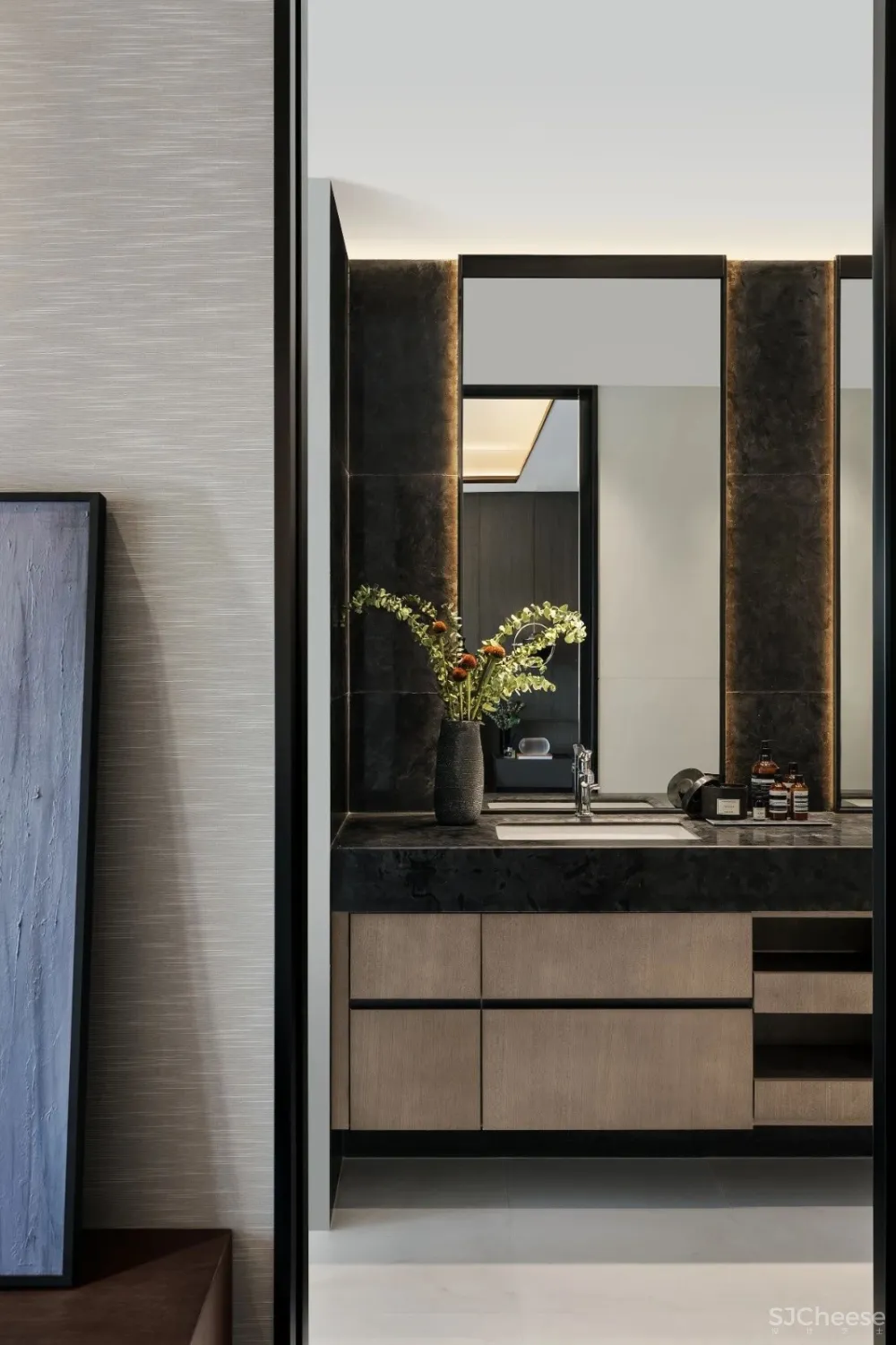 由单纯到复杂,再复归成熟的单纯