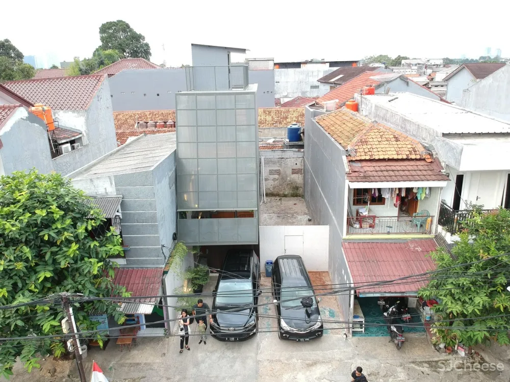 Ago Architects | 印尼家庭住宅 3500 Millimetre House