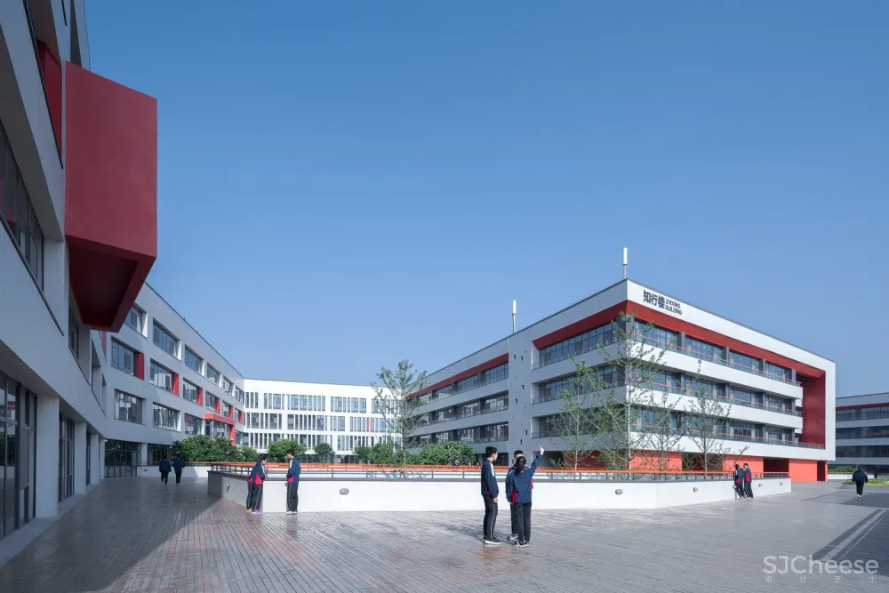 济宁海达行知学校 / 象外营造工作室