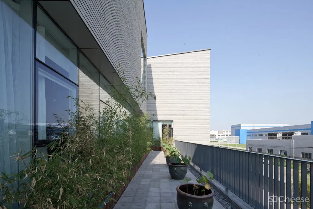 北京东方阳阳企业办公建筑 / BIAD第六建筑设计院
